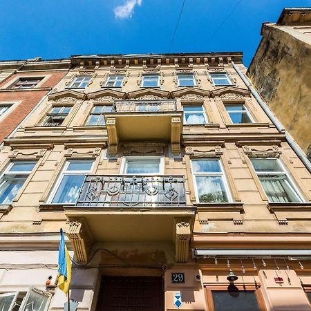Апартаменти на Площі Ринок 39/15 Лвив Екстериор снимка
